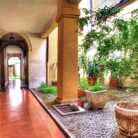 Bologna City Center Apartment By Wonderful Italy Bolonha Exterior foto